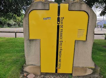 united-kingdom/sheffield/attraction/tour-de-france-2014-stg-2-finish