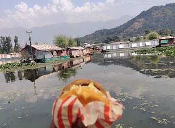 india/kashmir-valley/attraction/ghat-no-7