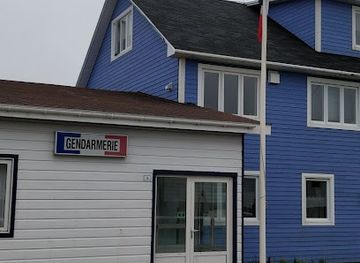 saint-pierre-and-miquelon/langlade-island/attraction/nature-interpretation-center