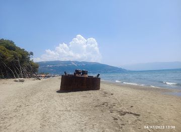 albania/vlore/attraction/plazhi-vjeter-beach