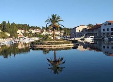 croatia/hvar/attraction/vrboska