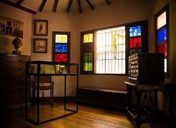 colombia/medellin/attraction/casa-museo-otraparte