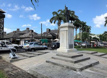 saint-vincent-and-the-grenadines/kingstown/attraction/heroes-park