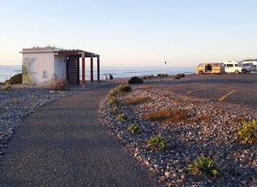 new-zealand/greymouth/attraction/cobden-aromahana-lagoon