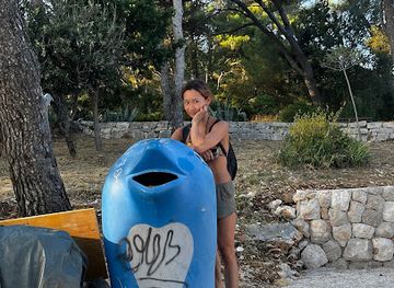 croatia/hvar/attraction/lorena-s-dolphin-park