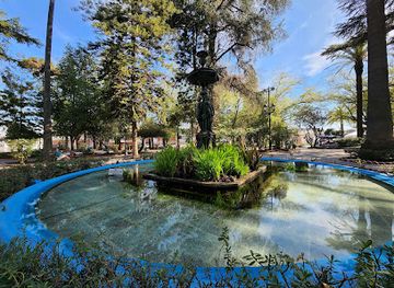 chile/curico/attraction/plaza-de-armas