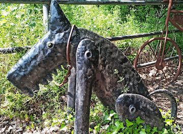 united-kingdom/durham/landmark/dog-bicycle-sculpture