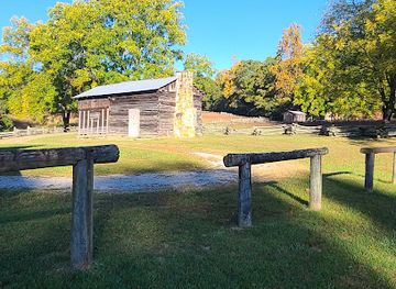 kentucky/big-south-fork-national-river-and-recreation-area/attraction/john-litton-farm-loop-trailhead