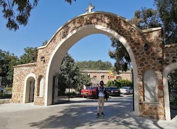 cyprus/nicosia/attraction/monastery-of-saint-thekla-the-healer