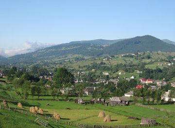 ukraine/dragobrat/attraction/Heart of the Carpathians