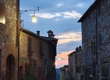 italy/montepulciano/attraction/porta-del-pianello