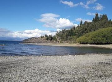 argentina/san-carlos-de-bariloche/attraction/bahia-serena