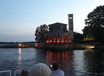 germany/brandenburg/attraction/schloss-sacrow