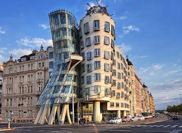 czechia/prague/attraction/dancing-house