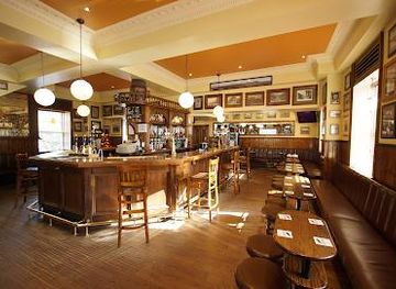 united-kingdom/edinburgh/bar/artisan-bar