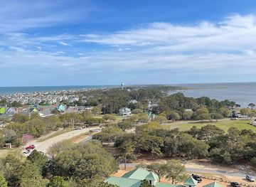 north-carolina/outer-banks/attraction/currituck-beach-lighthouse