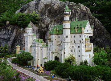 poland/masovia/attraction/forest-nature-reserve-slupecka