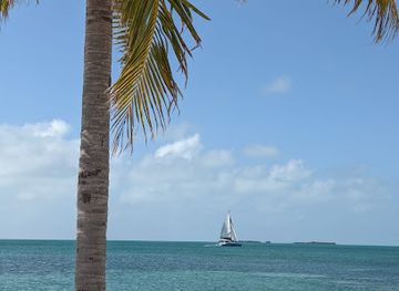 belize/ambergris-caye/attraction/refugee-beach