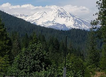 california/shasta-cascade/attraction/mount-shasta-vista-point