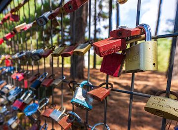 oklahoma/eufaula-lake/attraction/lovelock-fountain