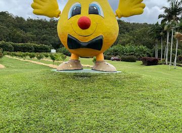 australia/northern-queensland/attraction/big-mango-man