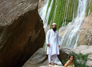 pakistan/khyber-pakhtunkhwa/attraction/mayar-waterfall