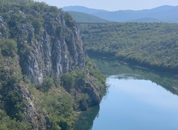 croatia/dalmatia/attraction/trilj-gardun-nutjak-central-dalmatia-croatia-bike-tracks