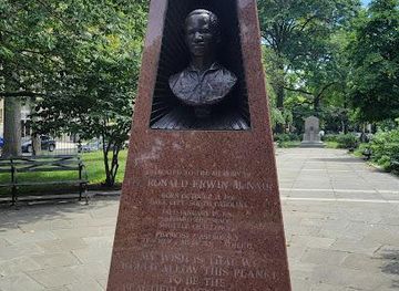new-york/new-york-metropolitan-area/attraction/dr-ronald-mcnair-park