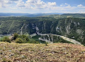 montenegro/prokletije/attraction/ledena-pec-ina