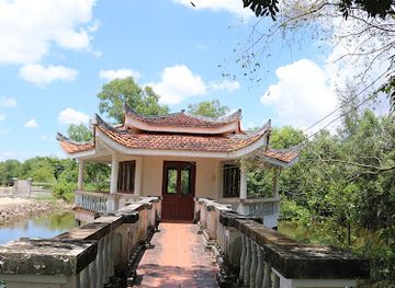 vietnam/northeast/attraction/di-tich-lich-su-noc-nang