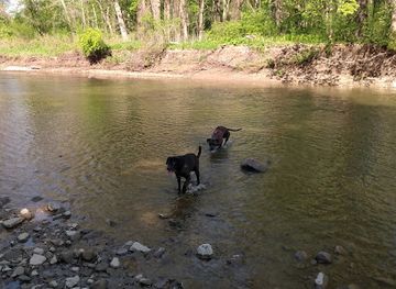 ohio/punderson-state-park/attraction/old-river-farm-picnic-area