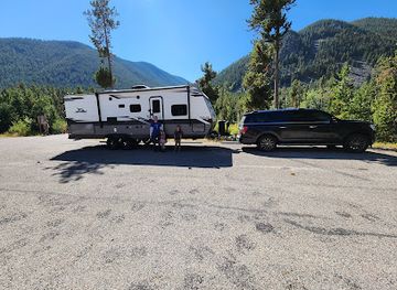 montana/absaroka-beartooth-wilderness/attraction/wild-bill-lake