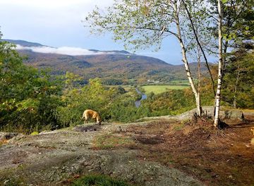 vermont/smugglers-notch-state-park/attraction/long-trail