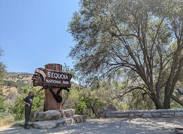 california/sequoia-national-park/attraction/sign-sequoia-national-park