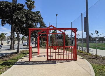 california/santa-monica/attraction/historic-belmar-park