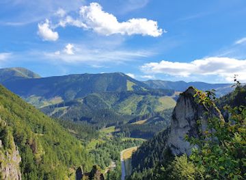 slovakia/mala-fatra-national-park/attraction/tiesnavy-587-m