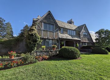 connecticut/litchfield-county/attraction/topsmead-state-forest