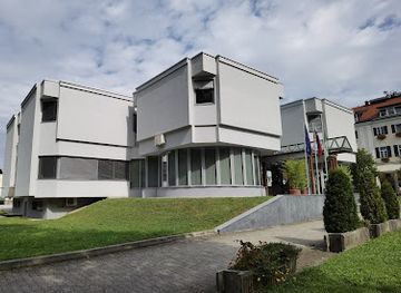 slovenia/rogaska-slatina/attraction/cultural-center-rogaska-slatina