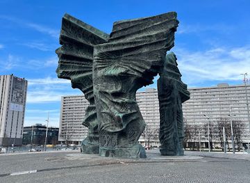 poland/silesia/attraction/silesian-insurgents-monument