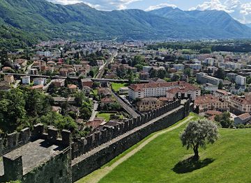 switzerland/ticino/attraction/visconteo-castle