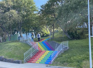 iceland/akureyri-area/attraction/regnbogastiginn