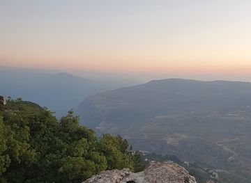 lebanon/chouf/attraction/chir-baadarane-view-point