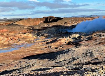 iceland/southern-peninsula/attraction/gunnuhver-volcano
