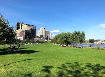 minnesota/saint-paul/attraction/upper-landing-park