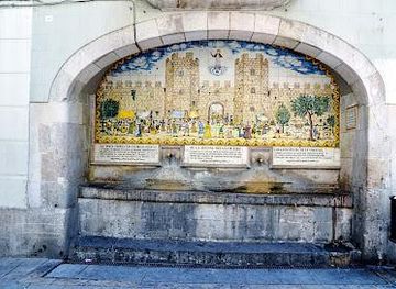 spain/barcelona/attraction/font-de-la-portaferrissa