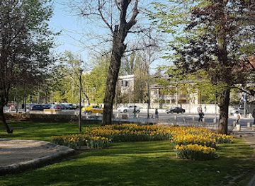 romania/bucharest/victoriei/attraction/kiseleff-park