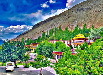 india/ladakh/attraction/samstanling-gompa