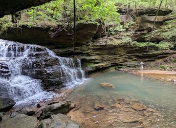 alabama/dismals-canyon/attraction/mize-mill-falls