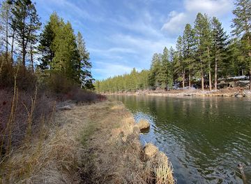 oregon/cascade-lakes-scenic-byway/attraction/meadow-day-use-area