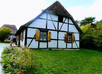 france/franche-comte/attraction/musee-des-maisons-comtoises